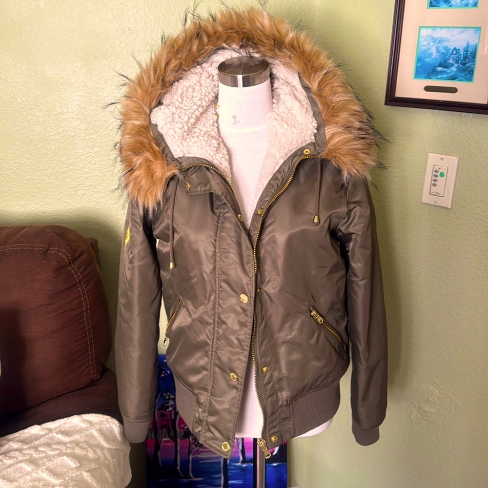 GUESS hooded bomber jacket size M